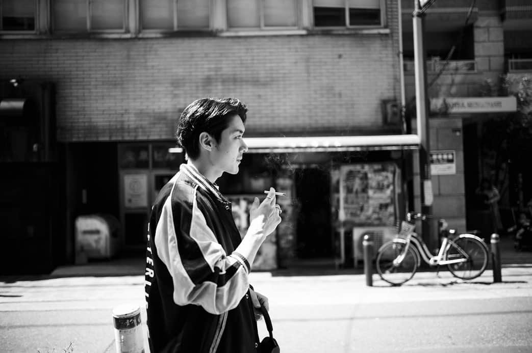 松本享恭のインスタグラム：「🚶  photo: @h.shotaro」