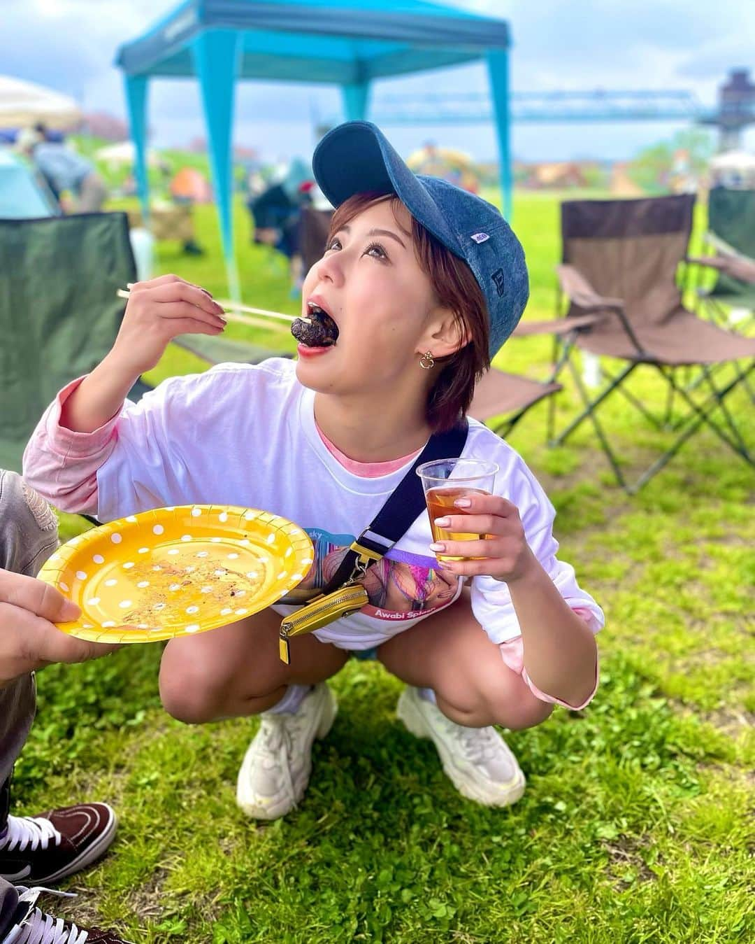 亜矢みつき（神谷充希）のインスタグラム：「🍖🍖🍖  あわスプ BBQオフ会 ありがとうございました💗  大好きなみんなと 美味しいお肉食べてお酒のんで いっぱい遊んで 幸せすぎた！！！！  ファンのみんな かわちぃすぎる😘 だいすき❤️ありがとう❤️  ご協力してくださった 赤羽ホルモンさん @akabanehorumon0  赤羽のボス、セキュリティ、 スタッフのみなさん ありがとうございました😳✨  #BBQ #あわスプ #赤羽 #赤羽ホルモン #オフ会」