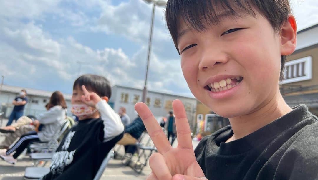 だーしま動画チャンネルさんのインスタグラム写真 - (だーしま動画チャンネルInstagram)「地元で開催された栃木プロレスに行ってきました！ 初めてでしたがめちゃくちゃ楽しかった！ 子供たちも終始笑顔でリングにも上がれたし選手のサインも貰えました😄  #栃木プロレス #pwzero1 #旬おかさと」4月3日 17時01分 - yuki0913vv
