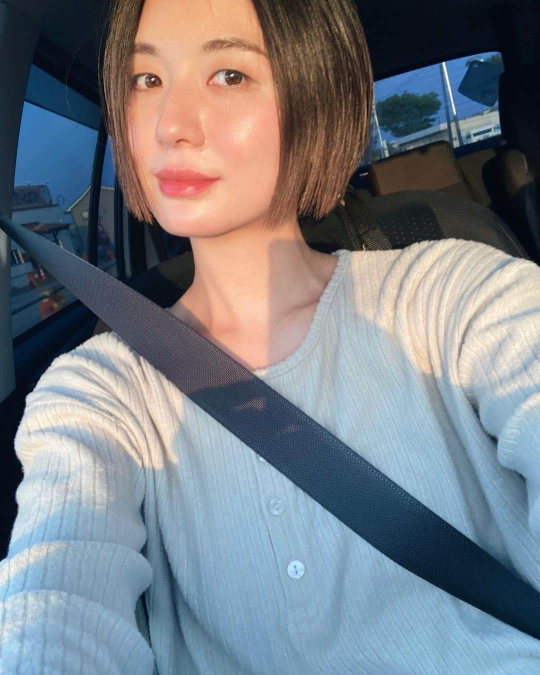 鶴田真梨のインスタグラム：「30🖤」