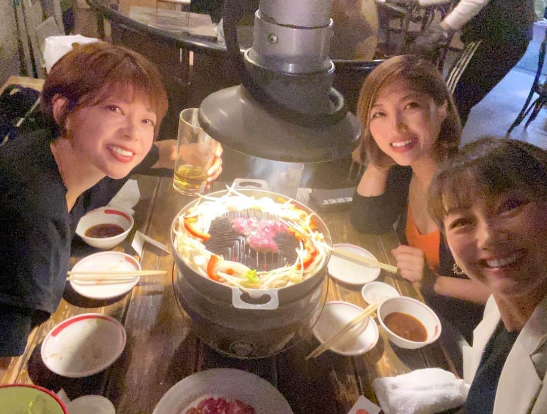 のインスタグラム：「5月28日（日）午前中  吉田香織ちゃん @kaori_yoshida_  SUIちゃん @sui.utarun  福島和可菜 @fukushimawakana   3人で🏃‍♀️ラン🏃‍♀️イベントを開催します㊗️  Withのメンバーや、それぞれのチームメンバーはもちろん、初の方もwelcome🤗  スケジュール空けといてー😁  また詳細はアップしますねっ✨✨✨  先日、  美味しく飲んで食べながら、これからの色々をミーティング😊  楽し過ぎて3軒ハシゴしたよー🪜🤣（笑）  気の合う仲間との時間は、どんな時間も最高🥰  #イベント #event #ラン #Love #running #乾杯 #ハシゴ #ハシゴ酒 #ありがとう #よろしくお願いします #お楽しみに #with #仲間 #🏃‍♀️ #🏃‍♂️ #👟 #🍺 #🍻 #🥰 #✨ #❤️ #🤤 #🍗」