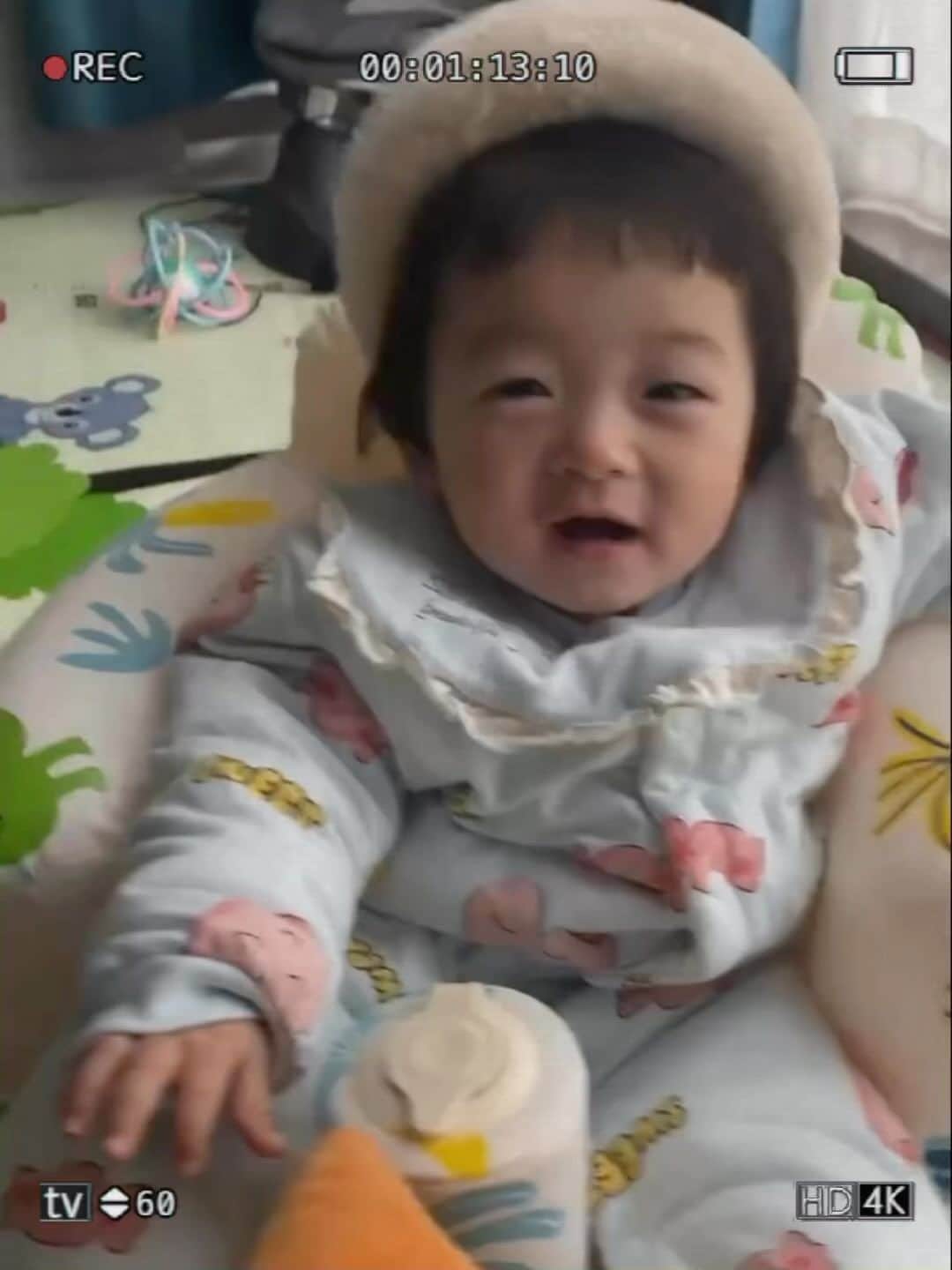 のインスタグラム：「笑い瞬時#あかちゃんのいる生活 #赤ちゃん」