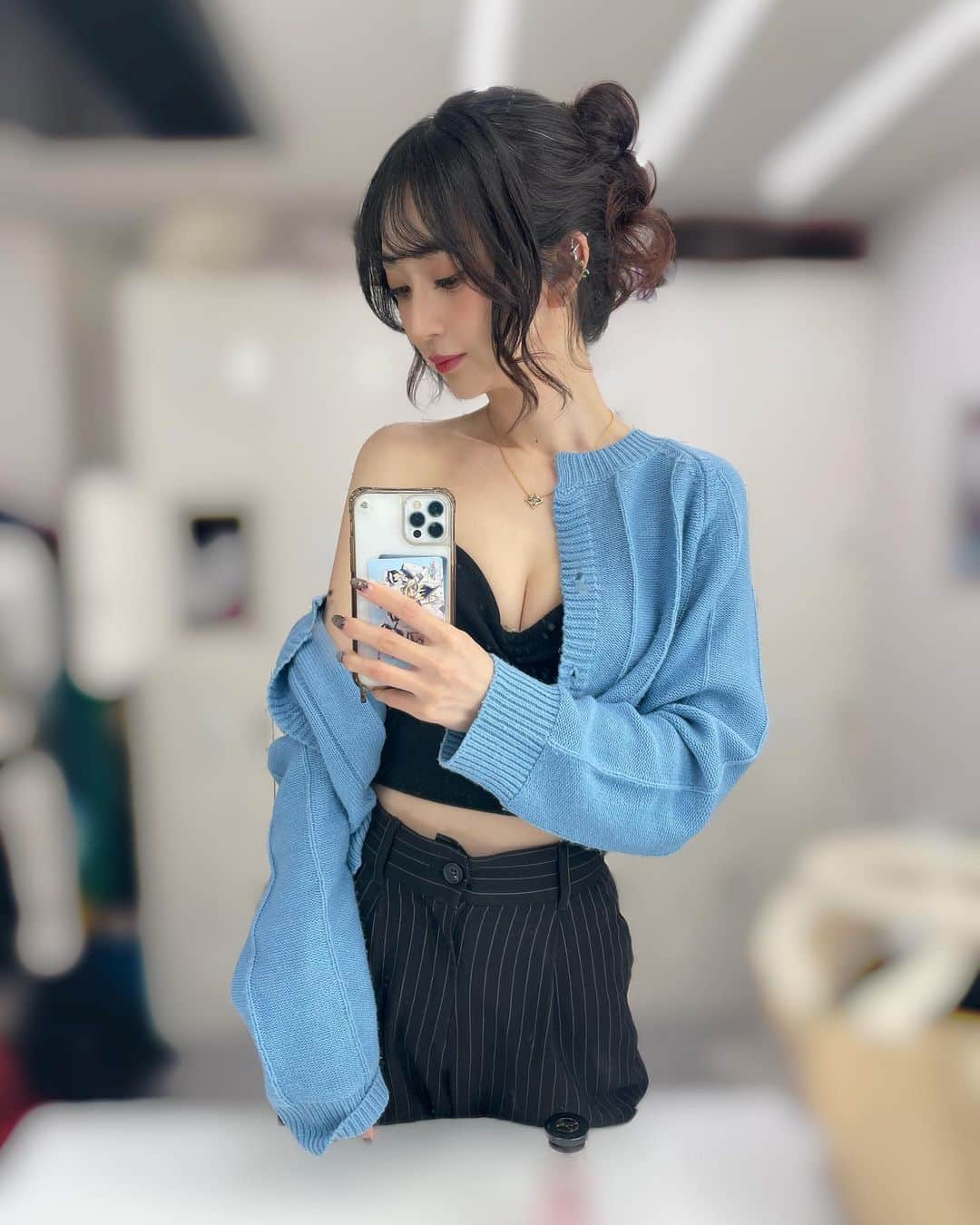 のインスタグラム：「. 🖤🖤🖤 .  #東京#新宿#歌舞伎町#名古屋#栄#錦#錦三丁目#岐阜#多治見#ファッション#귀엽다#패션#데일#셀스타그램#애니메이션#코스프레」