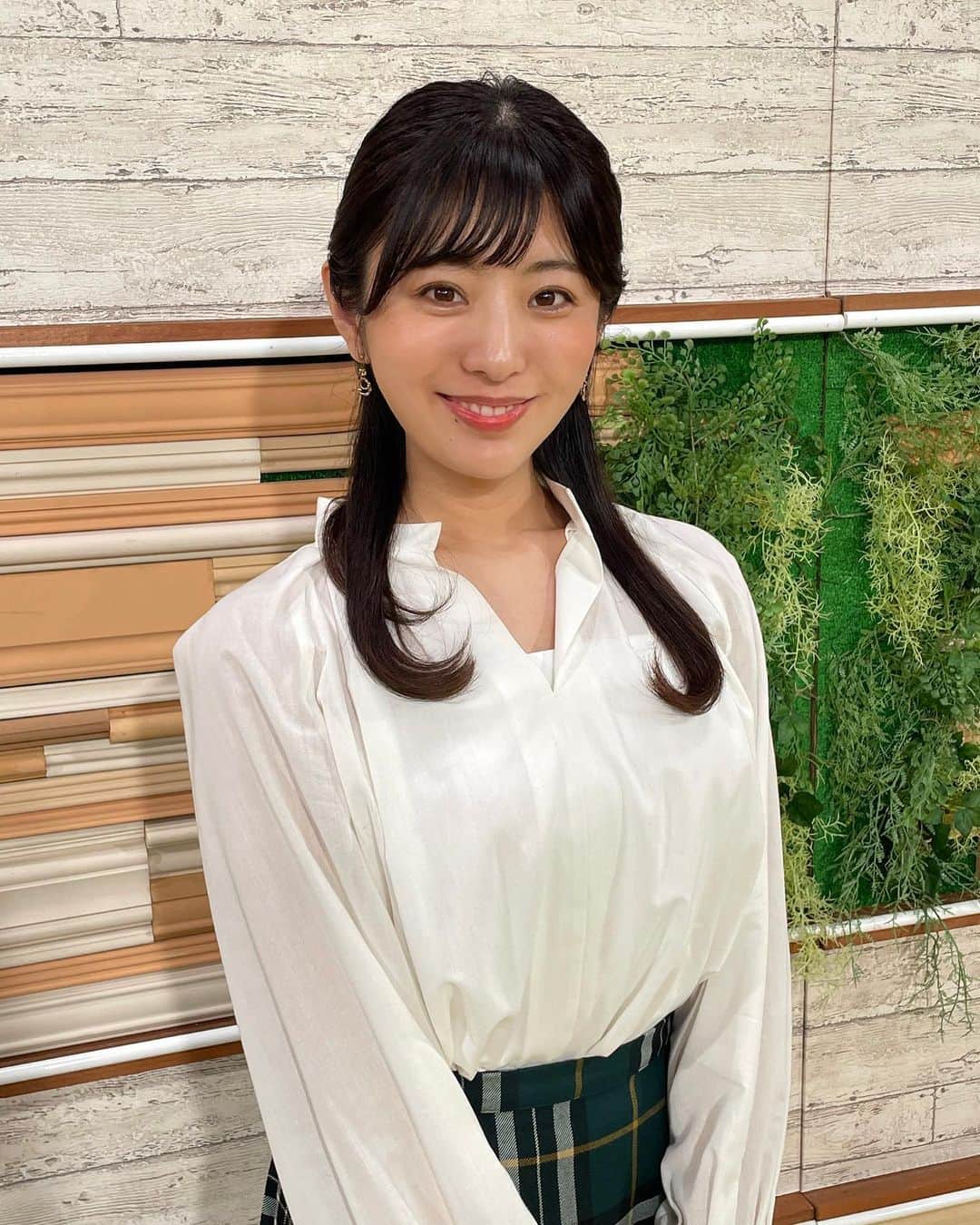 白戸ゆめのさんのインスタグラム写真 - (白戸ゆめのInstagram)「👗  #東京インフォメーション #衣装」4月3日 18時44分 - yumeno.s_
