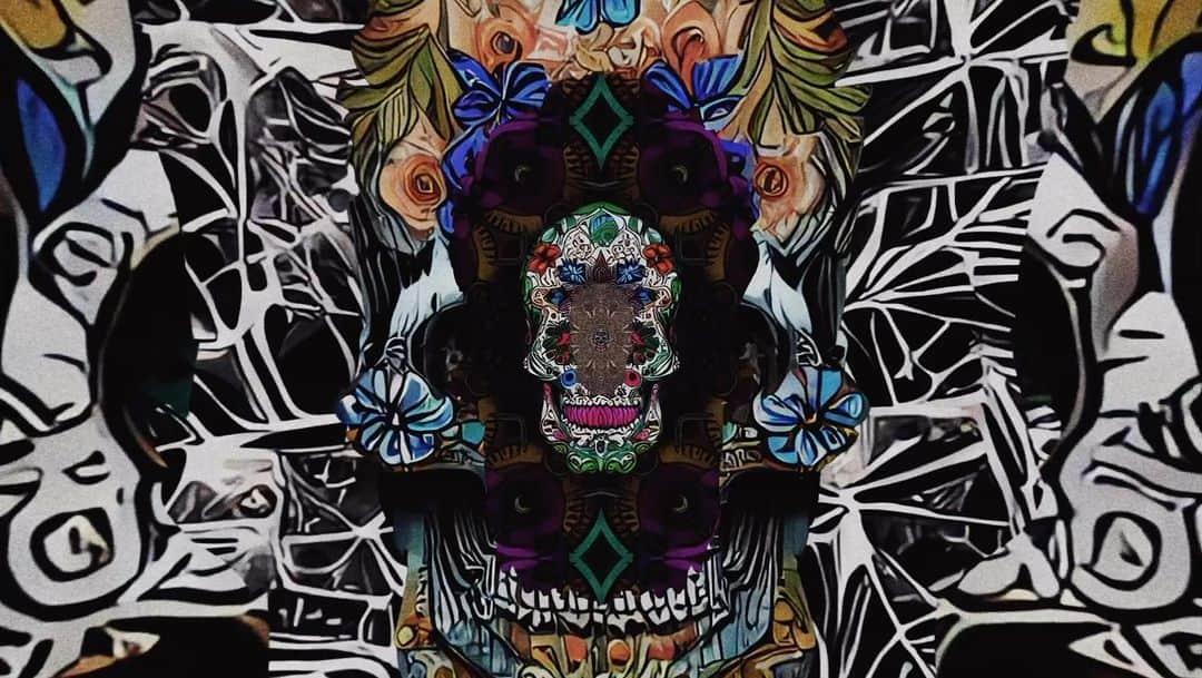 のインスタグラム：「🌀🌀Inside Of Me W.E.E.D🌀🌀  おNEWのMusic Video公開！！！ キマる〜🤪🤪🤪  youtu.be/QwJzMPUAYLY」
