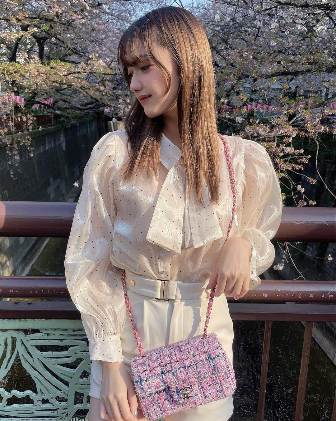 森谷花香さんのインスタグラム写真 - (森谷花香Instagram)「お花見してきた🌸 去年はお花見出来なかったからリベンジ出来て嬉しい🤍」4月3日 20時25分 - hnkonic_