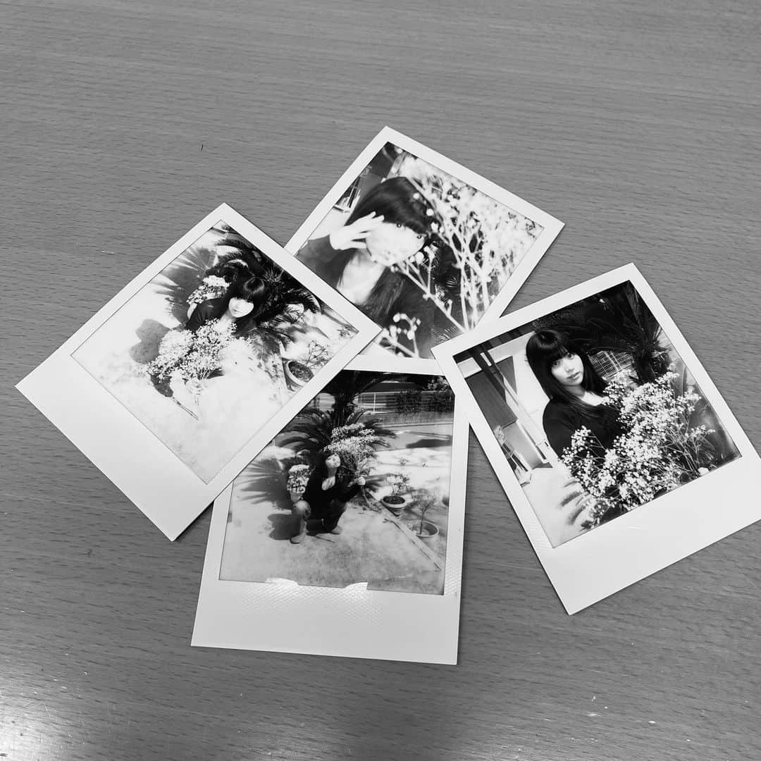 吉田莉桜さんのインスタグラム写真 - (吉田莉桜Instagram)「私らしくいれるように。  撮ってもらった写真達☺︎ 素敵な写真でしょ！」4月3日 20時36分 - yoshida_rio_official