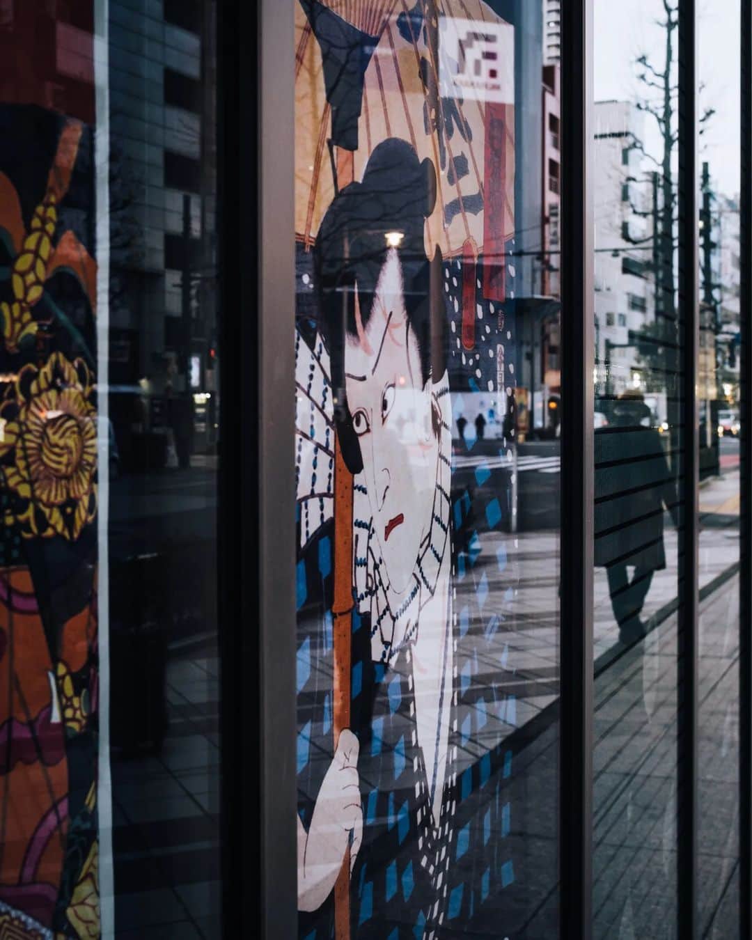 Takashi Yasuiさんのインスタグラム写真 - (Takashi YasuiInstagram)「. . #TakashiYasui #SPiCollective #filmic_streets #ASPfeatures #photocinematica #STREETGRAMMERS #street_storytelling #bcncollective #ifyouleave #sublimestreet #streetfinder #timeless_streets #MadeWithLightroom #worldviewmag #hellofrom #mediciism #reco_ig」4月3日 20時49分 - _tuck4