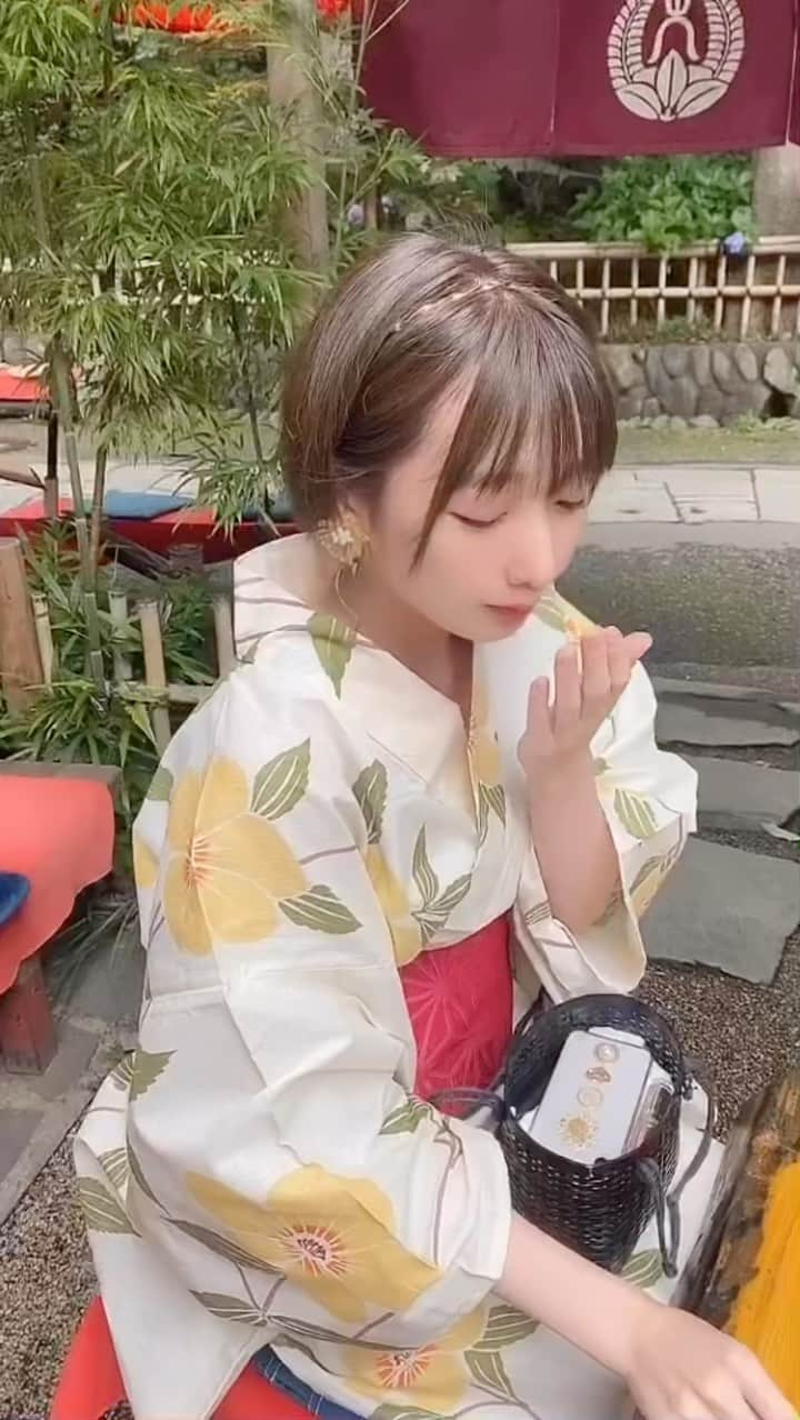 西村彩有里のインスタグラム：「過去のおもひで◡̈♥︎ 和装も似合うんです実は🤫 #さゆきんぐ#ショートヘア #ショートカット#浴衣ヘアアレンジ#浴衣#yukata #japan#japanesegirl#reels#릴스」