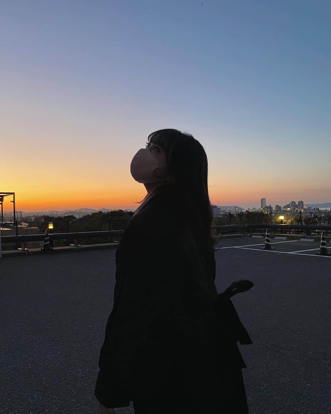 武田智加さんのインスタグラム写真 - (武田智加Instagram)「撮影終わりの夕暮れ︎  この時間とっても好き‪‪❤︎‬」4月3日 21時58分 - moka0225_hkt