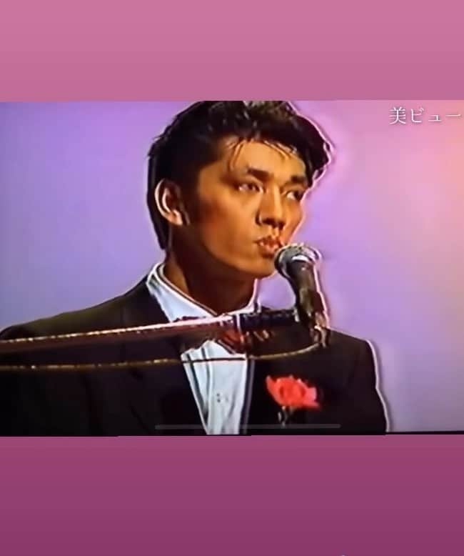 Shun Watanabeのインスタグラム：「Thank you Ryuichi Sakamoto for giving us so much inspiration, I'm glad I was born in the country where YMO is! I have so much respect for the professor for sharing his talent from Japan with the world, I will never forget the solo piano concert I saw in October 2019. Rest in peace🤍  坂本龍一さん、沢山のインスパイアを与えてくれてありがとうございます。YMOが居る国に生まれて良かったです！！世界に日本からの才能を発信していた教授をとても尊敬しています。2019年の10月に観たソロピアノコンサートは一生忘れません。安らかにおやすみください。  #ryuichisakamoto #ymo」