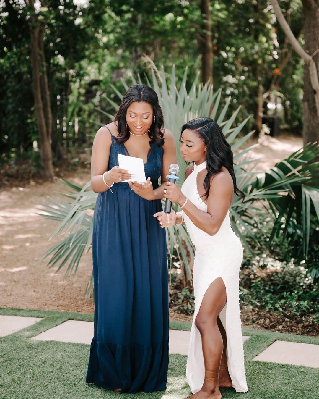 シモーネ・バイルズさんのインスタグラム写真 - (シモーネ・バイルズInstagram)「On Cloud 9 BRIDAL SHOWER☁️💙🕊️  feeling so loved & blessed   📸: @raetay_photography 💄💇🏾‍♀️: @glamherj  @thejulianahtx  @poppinparty  @southernpours」4月4日 8時45分 - simonebiles