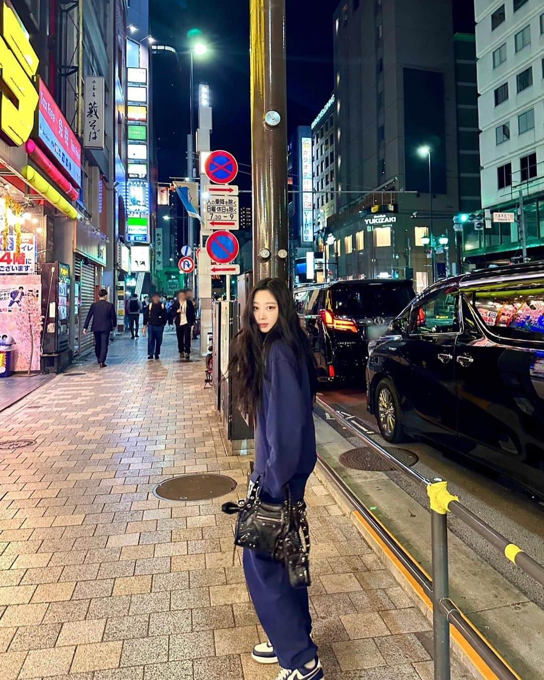 aespaさんのインスタグラム写真 - (aespaInstagram)「東京ありがとうございます🌸🙆🏻‍♀️  #aespa #GISELLE」4月4日 0時38分 - aespa_official