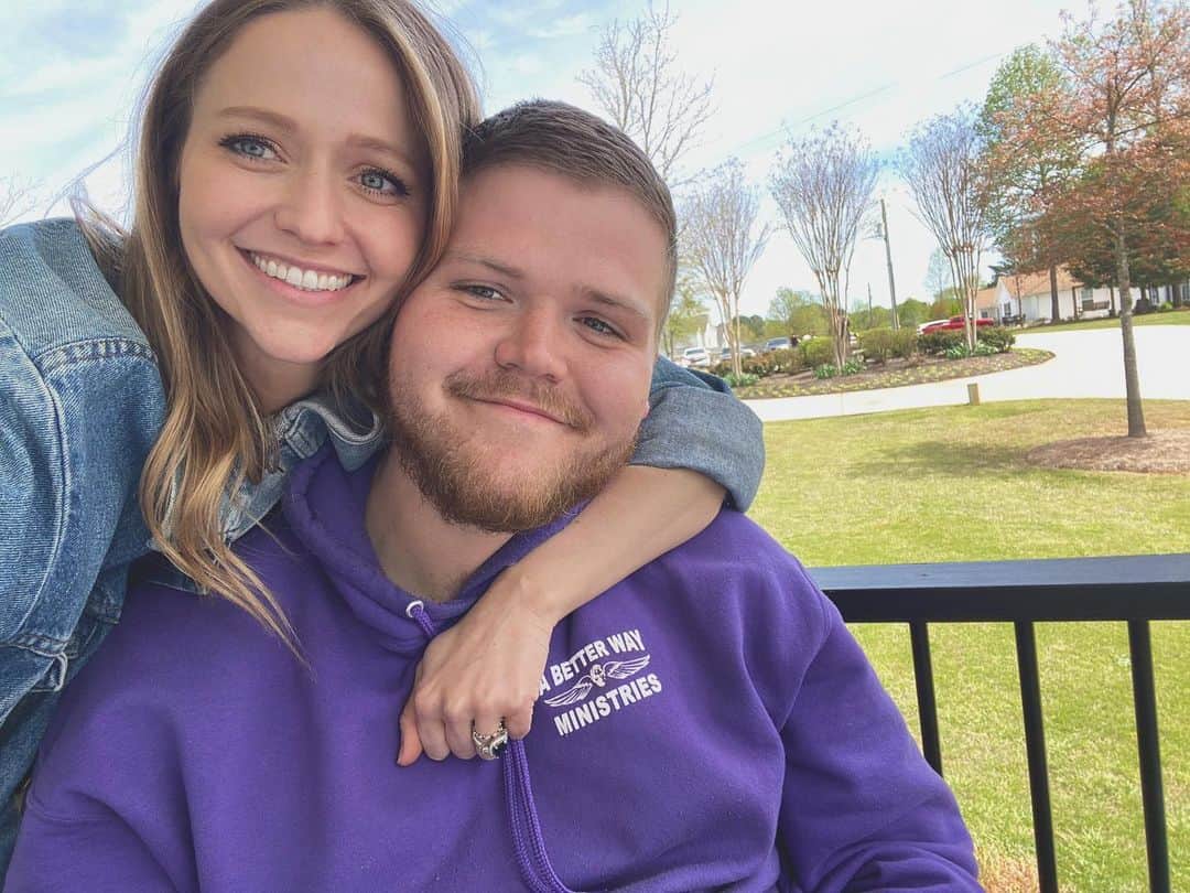 ジョアンナ・ブラッディのインスタグラム：「Baby bro ♥️ . . . . . . #love #family」