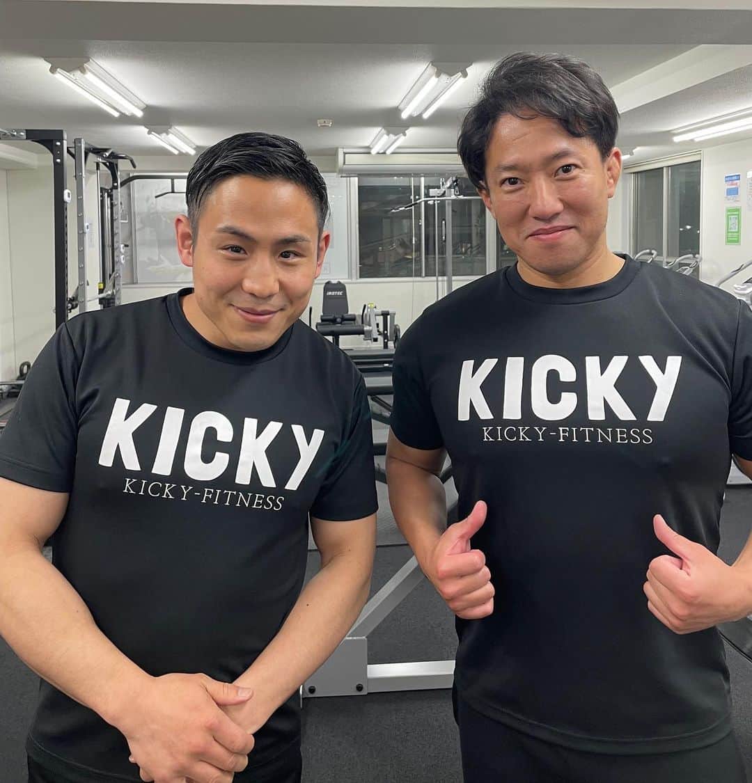 原田大輔のインスタグラム：「.  この後殴り合いました  #KICKY #DRAGONGATE #noah_ghc #今日も元気にお待ちしてます。 @kotoka.shiiba」