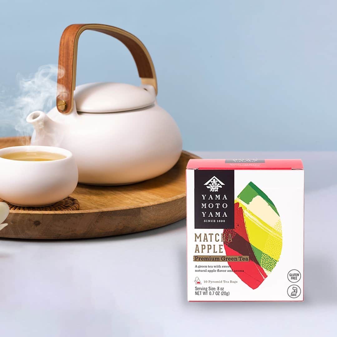 YAMAMOTOYAMA Foundedのインスタグラム：「The apple's sweetness and the green tea's acidity are simply the perfect combinations. The best thing is that you can enjoy this hot and cold drink.⁠ ⁠ Do you like our Matcha Apple Premium Green Tea?⁠ ⁠ If so, then get ready for what's coming!⁠ ⁠ ⁠ #yamamotoyama #japanesegreentea #greentea #matcha #tea #healthy #wellness #tealover #organic⁠ ⁠」