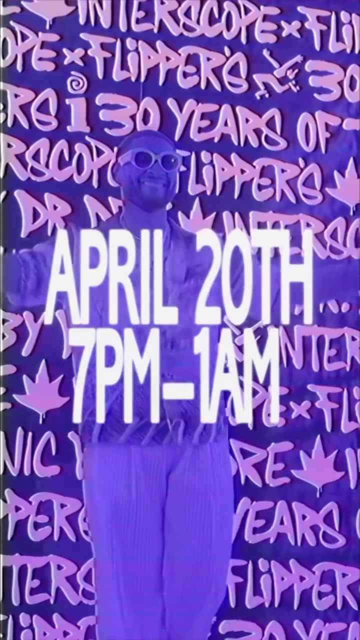 アッシャーのインスタグラム：「We Rollin Up on 4/20 ... it’s @flippers.world at the @hollywoodpalladium. Get your tickets at flippers.world. 🛼  #Alldasmoke」