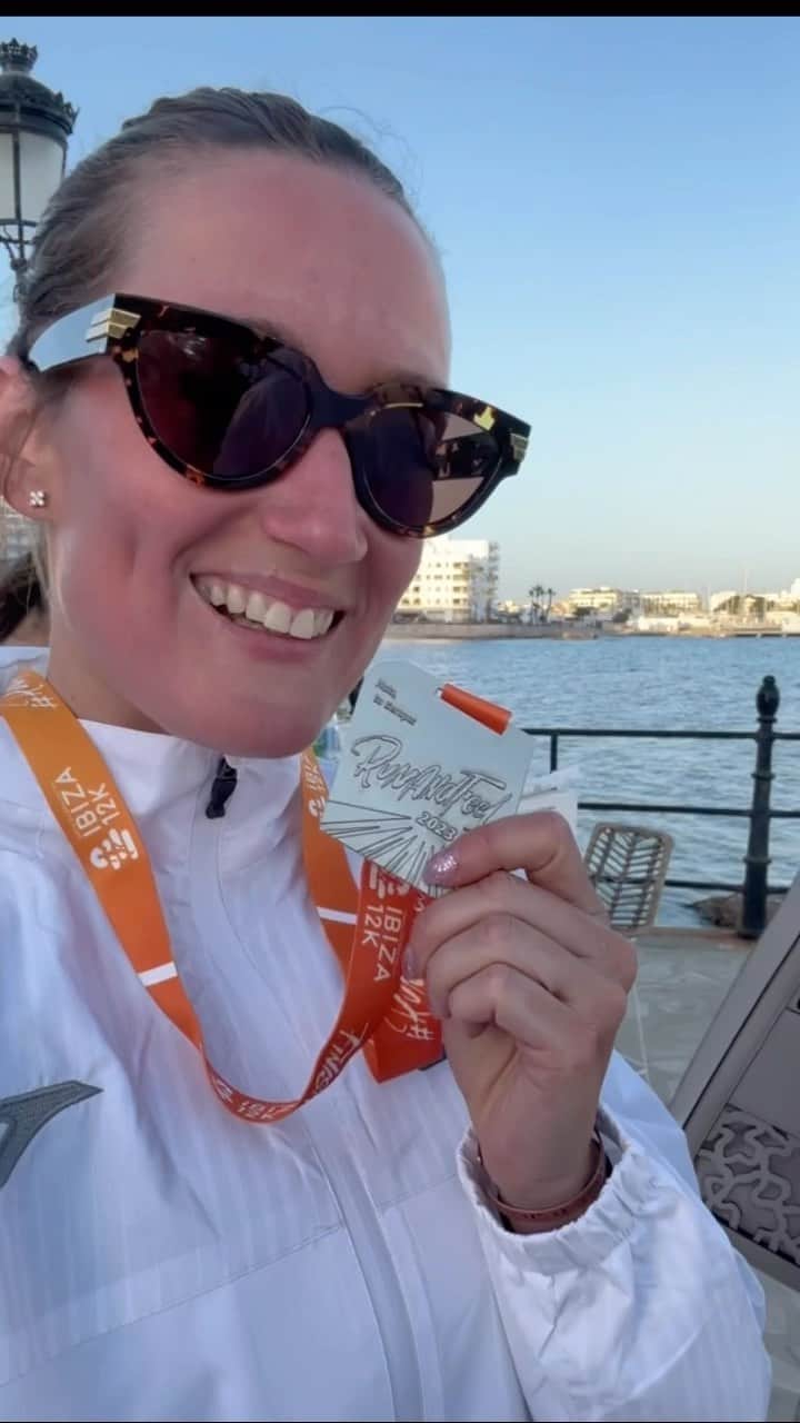 ミレイア・ベルモンテ・ガルシアのインスタグラム：「12k de IBIZA 🧡 en 45 segundos  @jomasport  #marathonibiza2023」