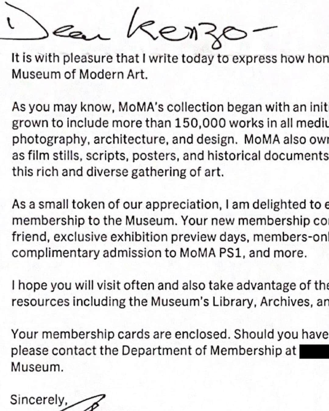 ケンゾーミナミさんのインスタグラム写真 - (ケンゾーミナミInstagram)「I was thinking that it would had been so much cooler if I didn’t post this and be nonchalant about it, and this might be my version of “felt cute, might delete later” but come on, this made me happy.   The piece has been a part of the MoMA Permanent Collection for many years now, but I got this letter and the physical lifetime membership card I heard about like some kind of legend… The card actually states “Exp. None”.   I thought, sure, the letter is simply informing something I have known, but… actually receiving this nice letter was so lovely.  Also, it’s strange to think that there is something at @themuseumofmodernart which will be around after I am gone. And the info and the privileges I get on the backside of this card is so amazing (and powerful). The honor of course and obviously is absolutely mine, and thank you so much for these.  作品自体はMoMAニューヨーク近代美術館のパーマネントコレクションに永久保存収蔵品としてすでに何年もあったのですが、やっぱりこうして手紙と、そして噂に聞いていた伝説の生涯有効のメンバーシップカードをいただくと、やはりとても嬉しいものです。ありがとうございます。  www.moma.org/artists/32741  #MoMA #themuseumofmodernart #kenzominami #ニューヨーク近代美術館 #MoMAcollection #MoMANYC」4月4日 6時30分 - kenzominami