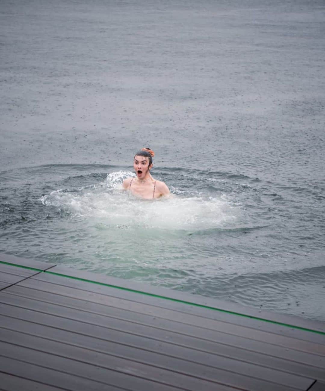 DYLAN MULVANEYさんのインスタグラム写真 - (DYLAN MULVANEYInstagram)「DYLAN DOES DENMARK DUMP- thank you @olehenriksen for the most incredible trip ever, best products and best people. My heart is still smiling! ❤️ 📸 @lestreetedit」4月4日 7時08分 - dylanmulvaney