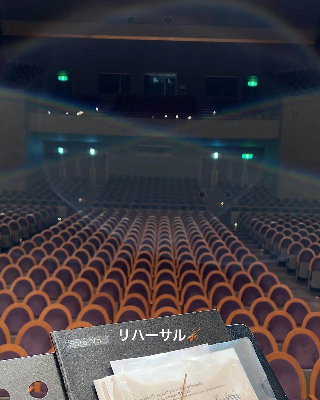高木凜々子さんのインスタグラム写真 - (高木凜々子Instagram)「Recording🎻  本日はビバルディ夏の収録でした！  いろんなアプローチで演奏できて 幸せすぎた…  ご一緒してくださった皆様 本当に本当にありがとうございました！！！  終演後飯森範親先生とパシャリ✨ 引き続き頑張ります！！  #violin #music #concert #japan」4月4日 17時24分 - ririkotakagi