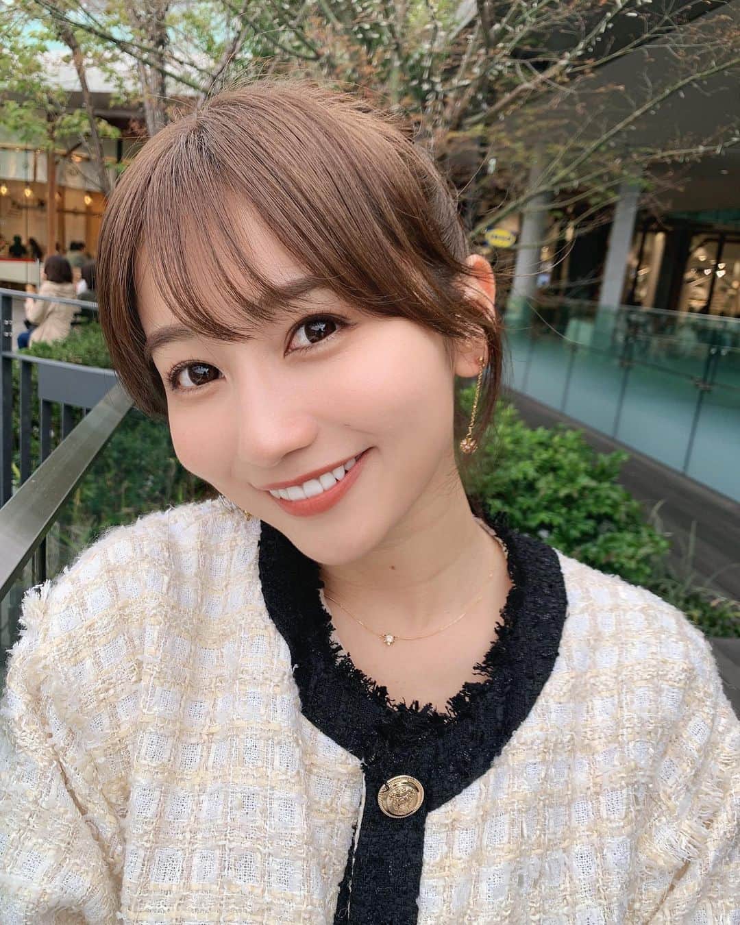 細沼紗花のインスタグラム：「.  とある日の写真📷🤍  . #ポニーテール#ポニーテールアレンジ」