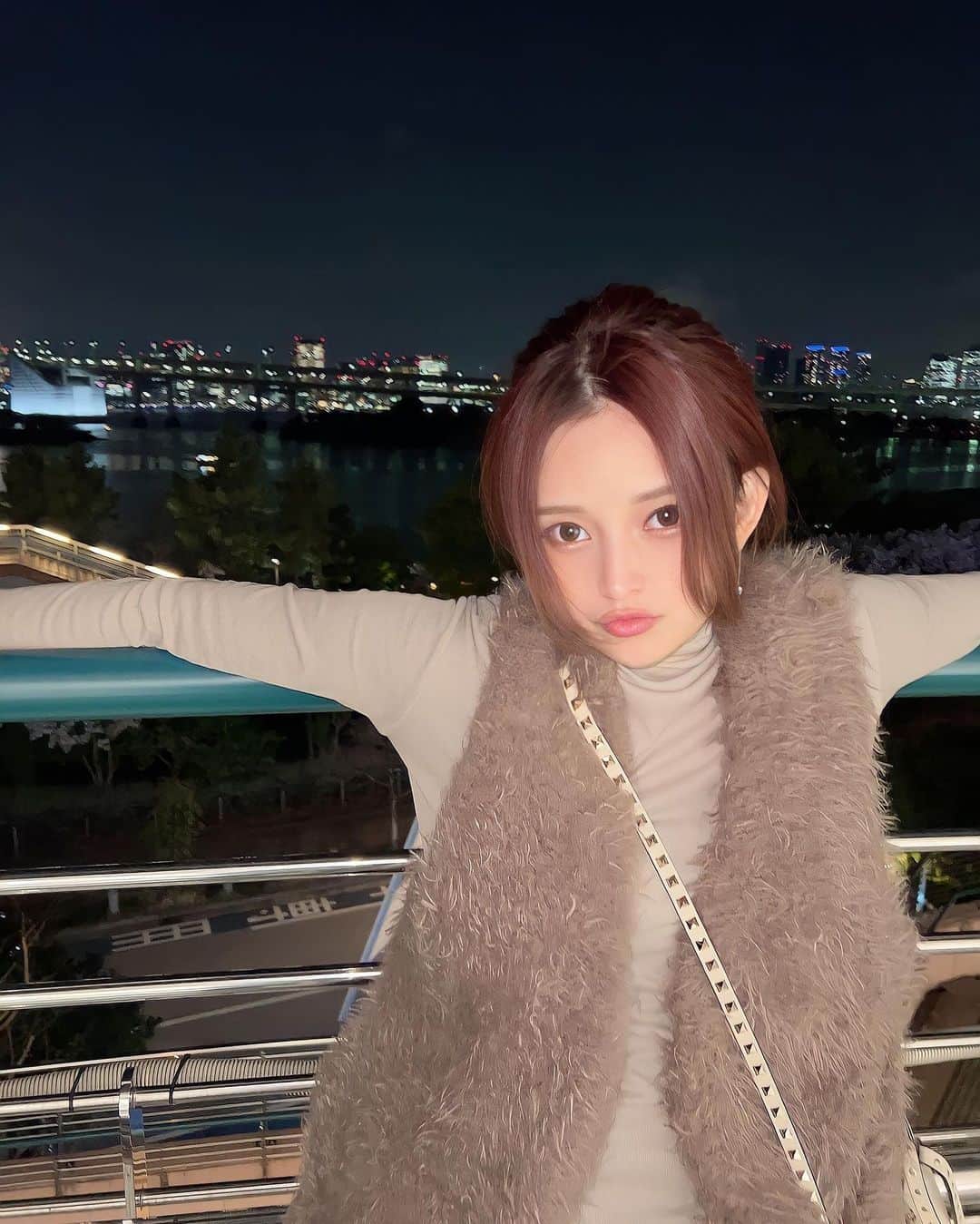 sayaのインスタグラム：「. . 一個前の投稿間違えて消しちゃった🤢🤢 . 明日載せ直そう😮‍💨 .  . #喧嘩道#喧嘩道ガールズ#ライジン #17LIVE#ライブ配信#esports#ゲーマー女子 #ティックトック#ティックトッカー#ショートヘア#ヘアアレンジ#モデル#芸能#事務所#撮影モデル#ブレイキングダウン#カフェ」