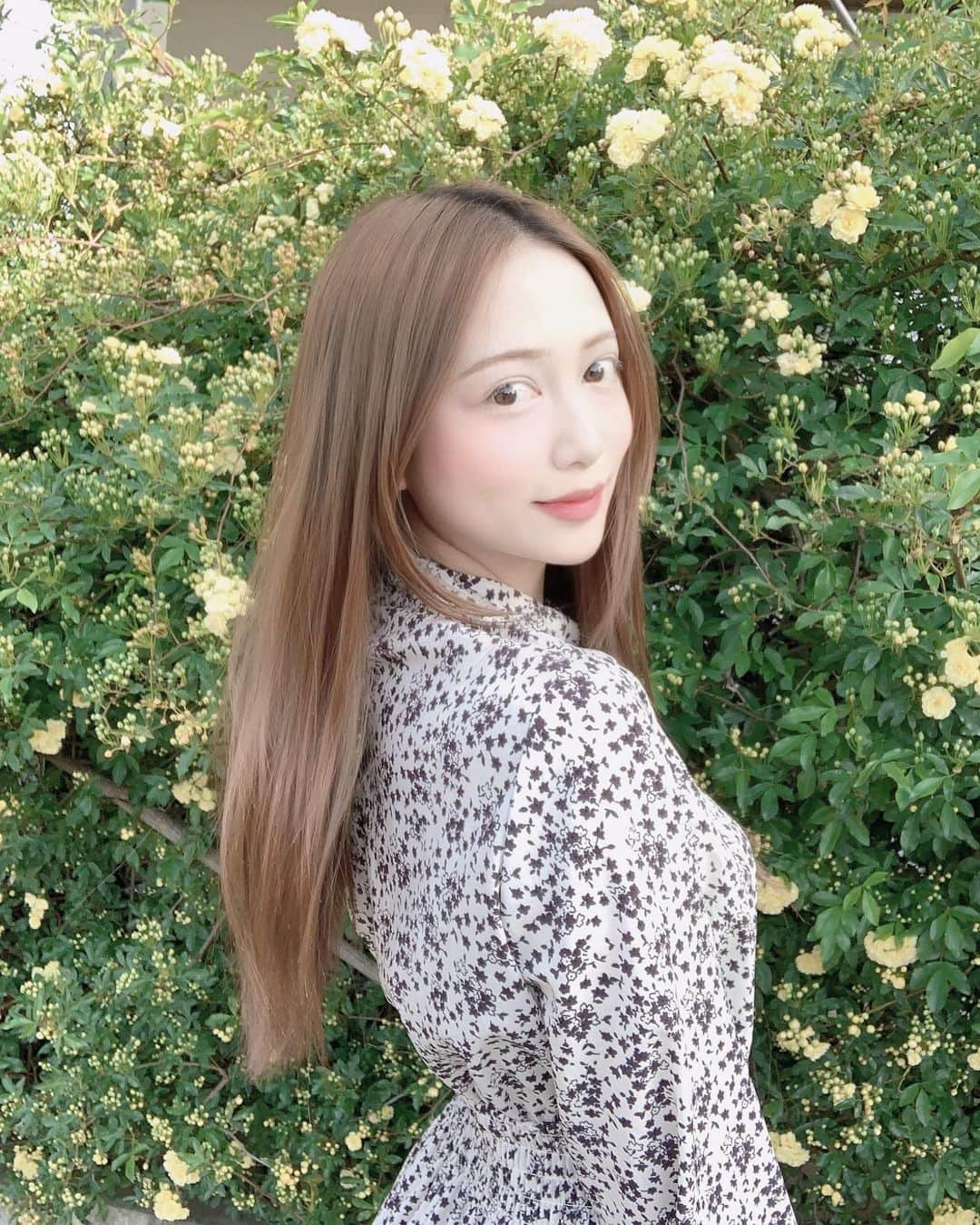 松田愛子のインスタグラム：「ほぼすっぴん」