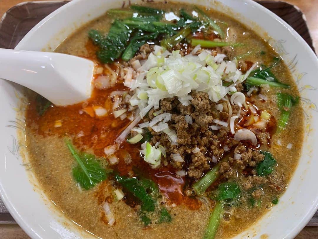 木曽大介のインスタグラム：「近所の街中華の坦々麺。優しい美味しさ。 #食堂デパート」