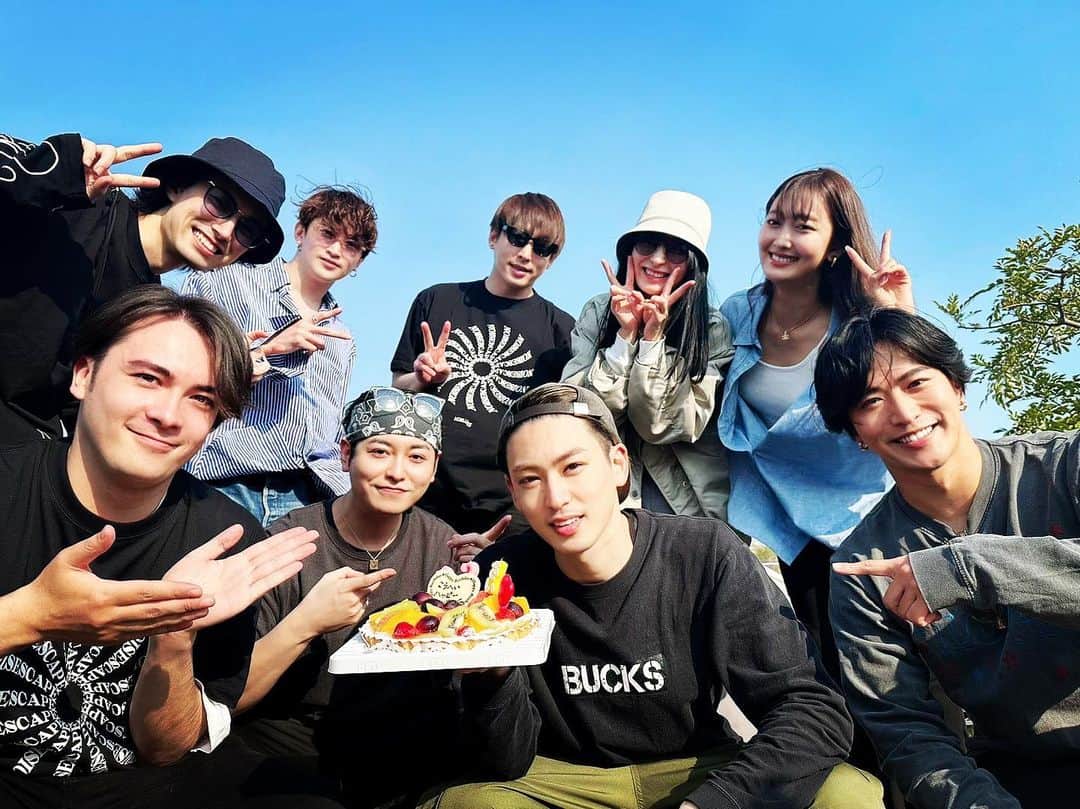 山口賢人のインスタグラム：「康平はぴば！劇団ハイキュー会！」