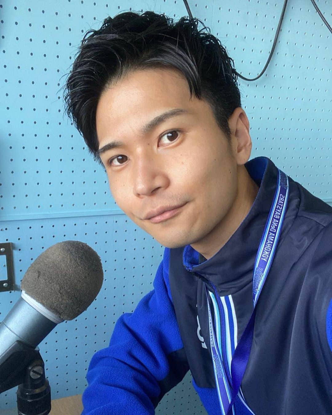 山田弥希寿のインスタグラム：「本日はいよいよ本拠地開幕戦です。 4年ぶりの声出し応援解禁、ハマスタに響く大声援を想像しながら準備をしています。 『OPENING SERIES 2023』本拠地開幕セレモニーもあります。2023年シーズンどうぞよろしくお願いします！優勝、日本一を目指して！  #baystars #横浜頂戦 #横浜開幕」