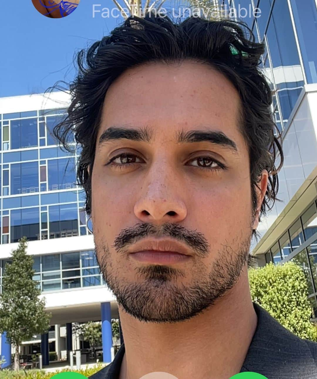 アヴァン・ジョーギアさんのインスタグラム写真 - (アヴァン・ジョーギアInstagram)「I’ve failed at running away from instagram.」4月4日 11時50分 - jogia