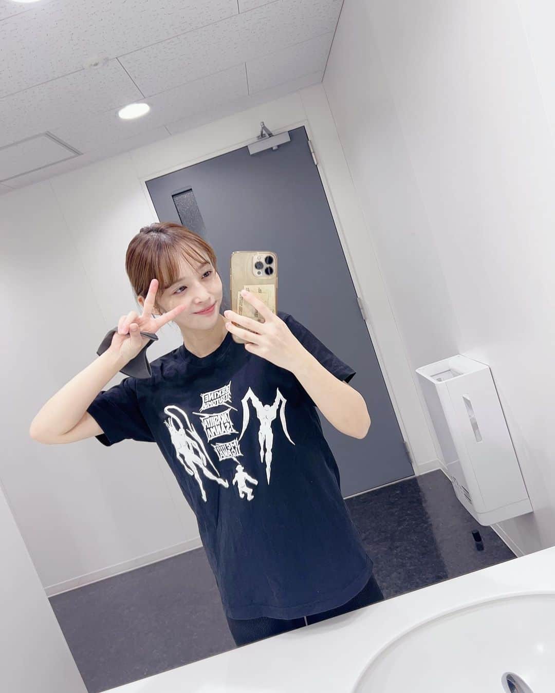 神部美咲さんのインスタグラム写真 - (神部美咲Instagram)「今日も元気に稽古ちゅ😘  #カンコンキンシアター  #カンコンキン」4月4日 14時00分 - jimbu_misaki