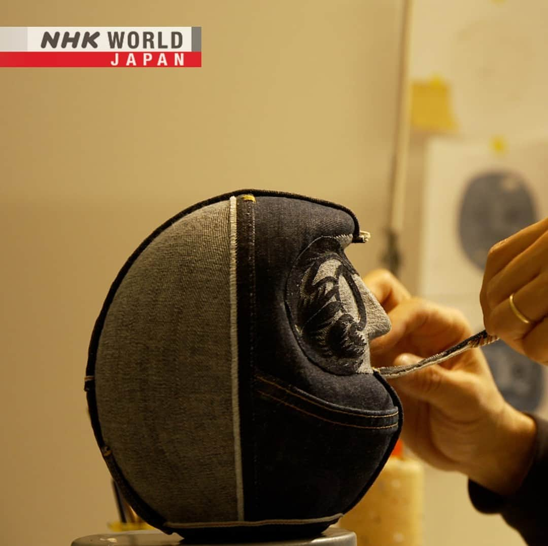 NHK「WORLD-JAPAN」さんのインスタグラム写真 - (NHK「WORLD-JAPAN」Instagram)「How cool are these denim Daruma!👖🔵Traditionally these symbols of good fortune are made with paper. But in the hands of pro skateboarder turned artist Shimizu Aoi, old jeans are given new life and made to create one-of-a-kind decorative guardians!💙 . 👉Watch｜Zero Waste Life: Denim Daruma｜Free On Demand｜NHK WORLD-JAPAN website.👀 . 👉Tap in Stories/Highlights to get there.👆 . 👉Follow the link in our bio for more on the latest from Japan. . 👉If we’re on your Favorites list you won’t miss a post. . . #denim #daruma #だるま #denimondenim #denimjeans #reworkedjeans #japanculture #jeans #denimjapan #upcycled #upcycleddenim #japandenim #zerowastelife #デニム #japandesign #greatidea #repurpose #yokohama #japan #nhkworldjapan」4月5日 6時00分 - nhkworldjapan