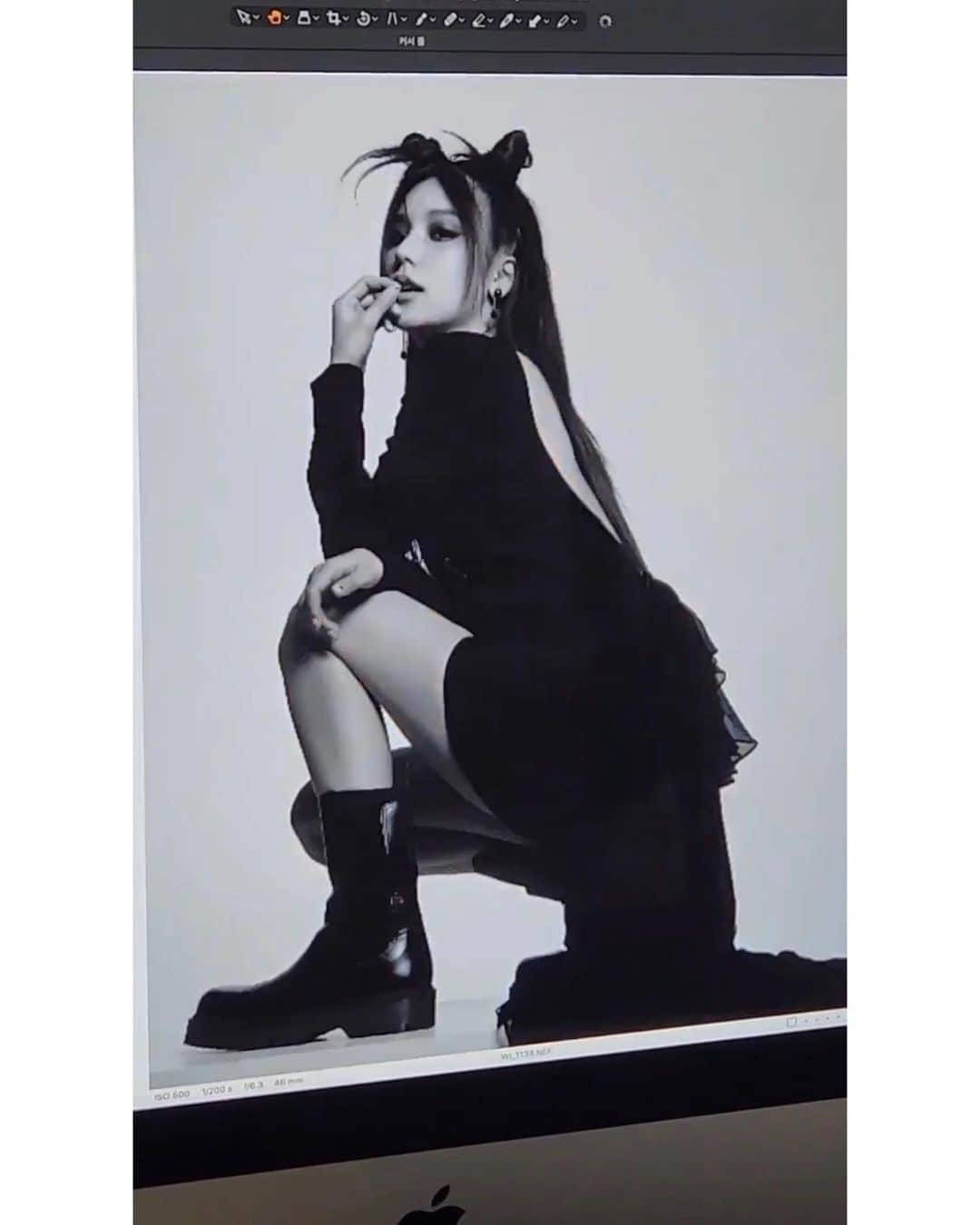 ITZYさんのインスタグラム写真 - (ITZYInstagram)「wkorea」4月4日 15時00分 - itzy.all.in.us