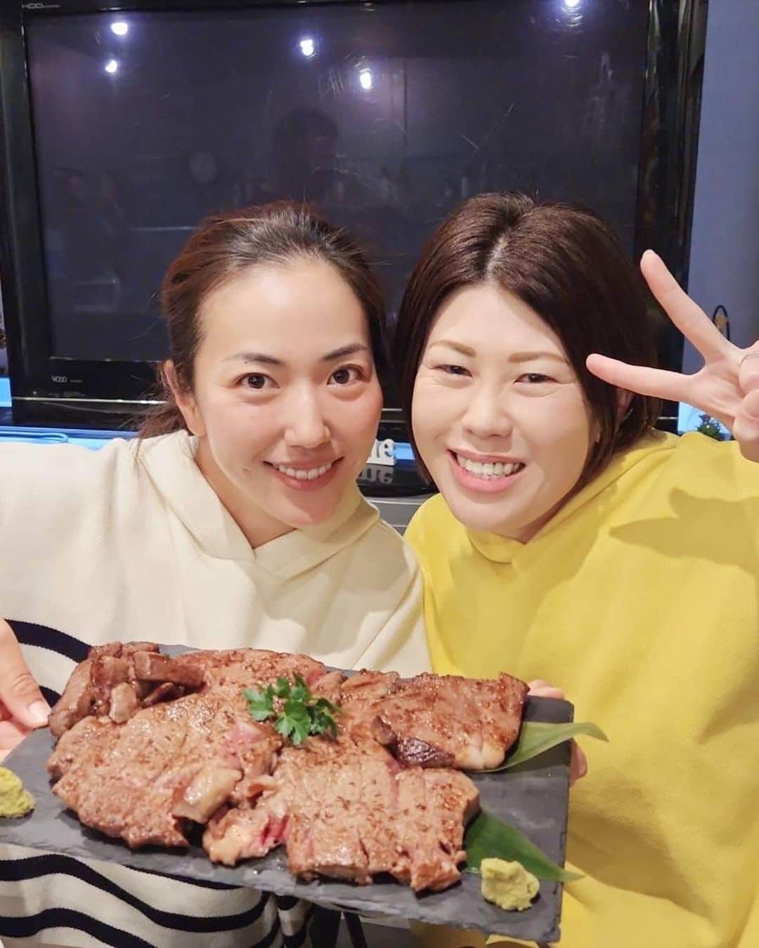 笠りつ子さんのインスタグラム写真 - (笠りつ子Instagram)「お昼から♡お肉ランチ🍖🍖  😘😘😘😘😘😘」4月4日 16時17分 - ryuritsuko