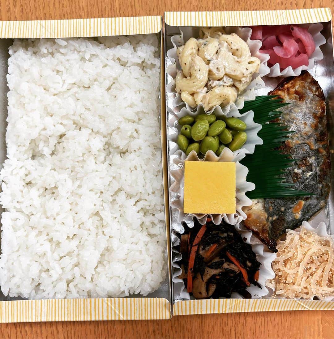 バカリズムのインスタグラム：「ネタパレ飯 金兵衛」