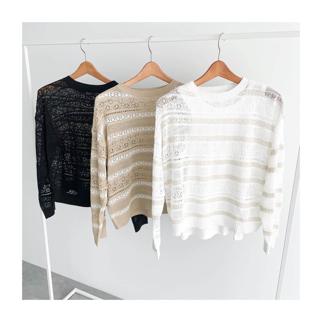 Lugnoncure（ルノンキュール）さんのインスタグラム写真 - (Lugnoncure（ルノンキュール）Instagram)「【Recommend Item】 涼しげな透かし編みが抜け感のある コーディネートを作るニット。 ⁡ インナーにはタンクトップを選んで 初夏の気分を味わうのがおすすめです。 ⁡ ----------------------- ⁡ #knit ¥5,390(tax incl.)_No.1609850 off-white/beige/black ⁡ ⁡ ※商品画像は、撮影環境やご利用のPC・スマートフォンのモニター環境などにより実物と色味に差異がある場合がございます。 ⁡ ⁡ ⁡ #lugnoncure #ルノンキュール #オフコーデ #オフスタイル #休日コーデ #大人カジュアル #大人カジュアルコーデ #カジュアルコーデ #カジュアルファッション #透かし編み #サマーニット #レイヤードスタイル #トレンド #2023ss #canshopig」4月4日 18時51分 - lugnoncure