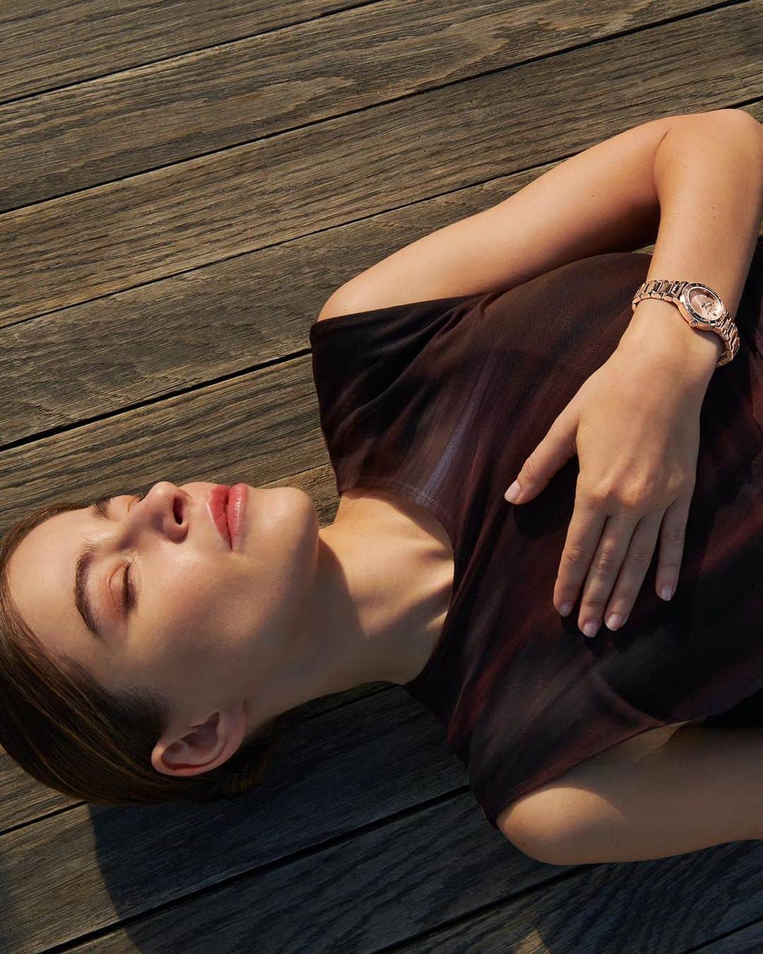 フルラのインスタグラム：「Find your inner balance with the Furla Watches collection.   #ItalybyFurla #FurlaSS23 #Furla」