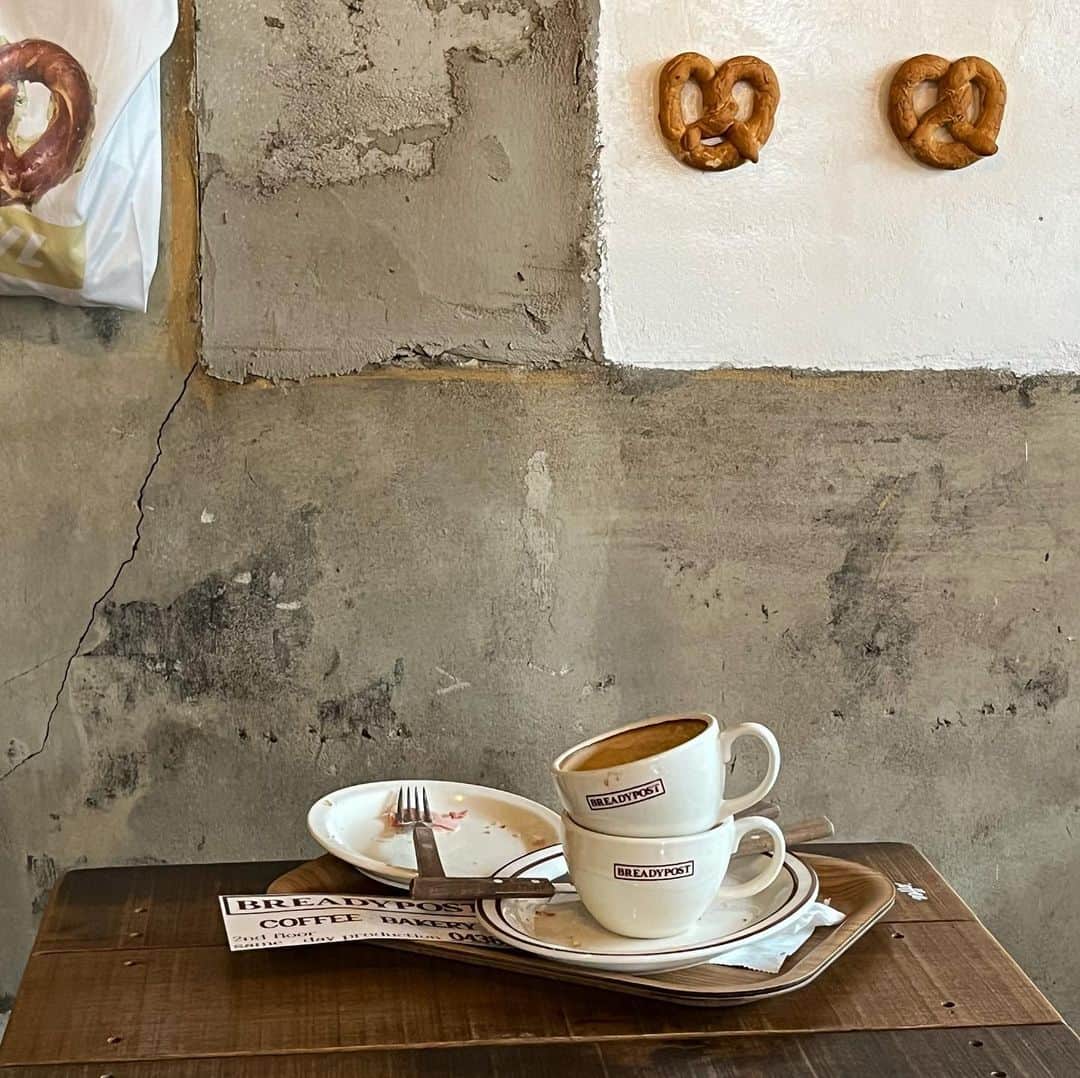 森香澄のインスタグラム：「. #breadypost  #cafe」