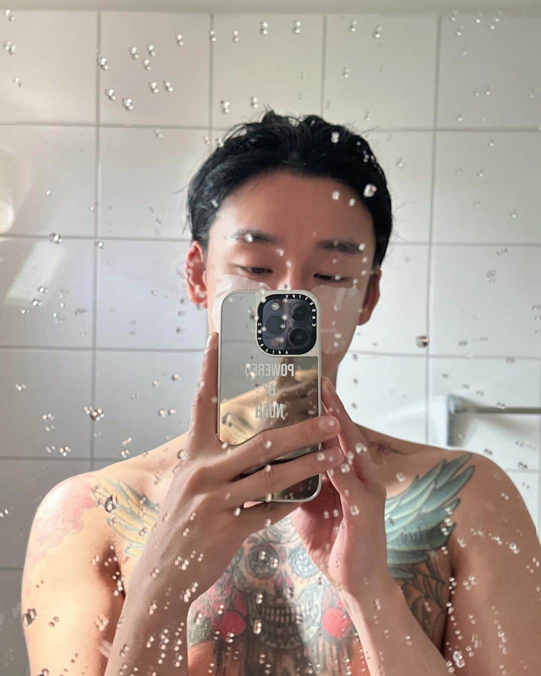 Noah（ノア）のインスタグラム：「韓国🇰🇷♥️ 楽しすぎた10日の主役たち みんなは韓国行ったら何がしたい？  私は🥂🍸🍷🍶☺️  #TaikiNoah#韓国旅行」