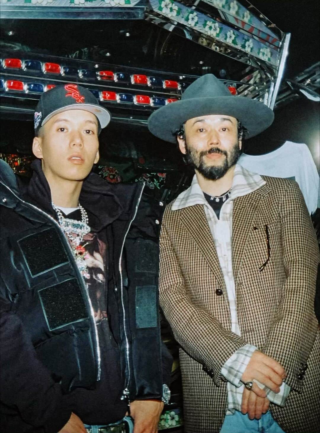 JP THE WAVYのインスタグラム：「I’M FROM JAPAN🇯🇵🏄🏻‍♂️💨」