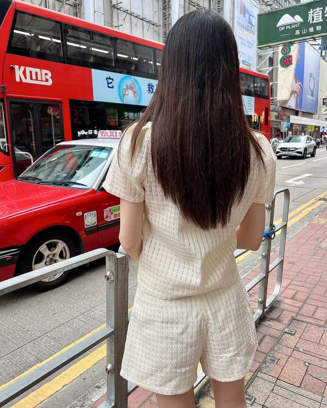 南杏奈さんのインスタグラム写真 - (南杏奈Instagram)「🇭🇰🍴💕  #hongkong #mongkok #picoftheday #fashion #ootd #setup #bubblefashion」4月4日 20時45分 - anna1031__