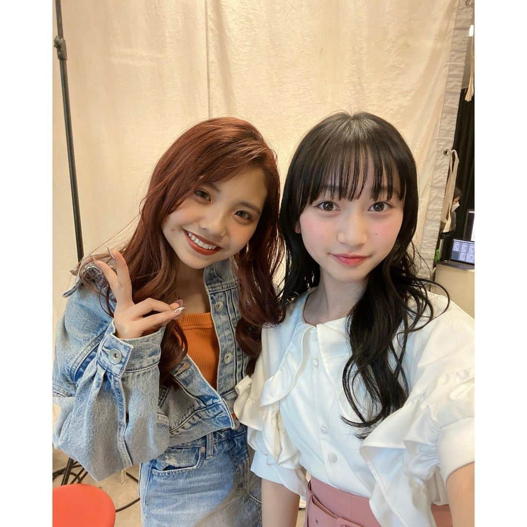 横溝菜帆さんのインスタグラム写真 - (横溝菜帆Instagram)「.  🎀 Pop teen 5月号 🎀  WEBマガジン 公開中です！  同じクリエイターモデルの きゃすみるちゃん と ひなたちゃん🥰  元気いっっぱいの 優しい 優しい 大好きな2人💕 休憩中にするおしゃべりは最高に楽しいです！！  #Popteen @popteen_official #辻加純 ちゃん #野々山ひなた ちゃん #横溝菜帆」4月4日 21時13分 - y_naho_te