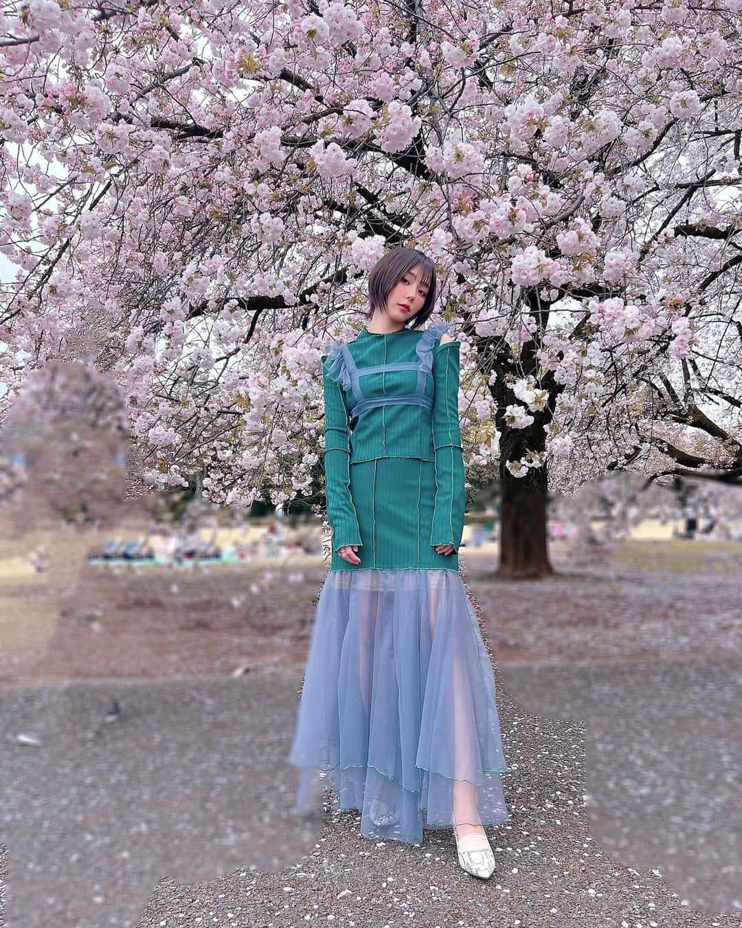 神成藍子さんのインスタグラム写真 - (神成藍子Instagram)「作った服を着てみたよ🧚🧚🏾🧚🏻 めちゃくちゃ可愛い〜😭💗  #作ってみた #DIY #ファッション #fashion #洋裁 #sewing #sewinglove」4月4日 21時36分 - kanna_nijimura