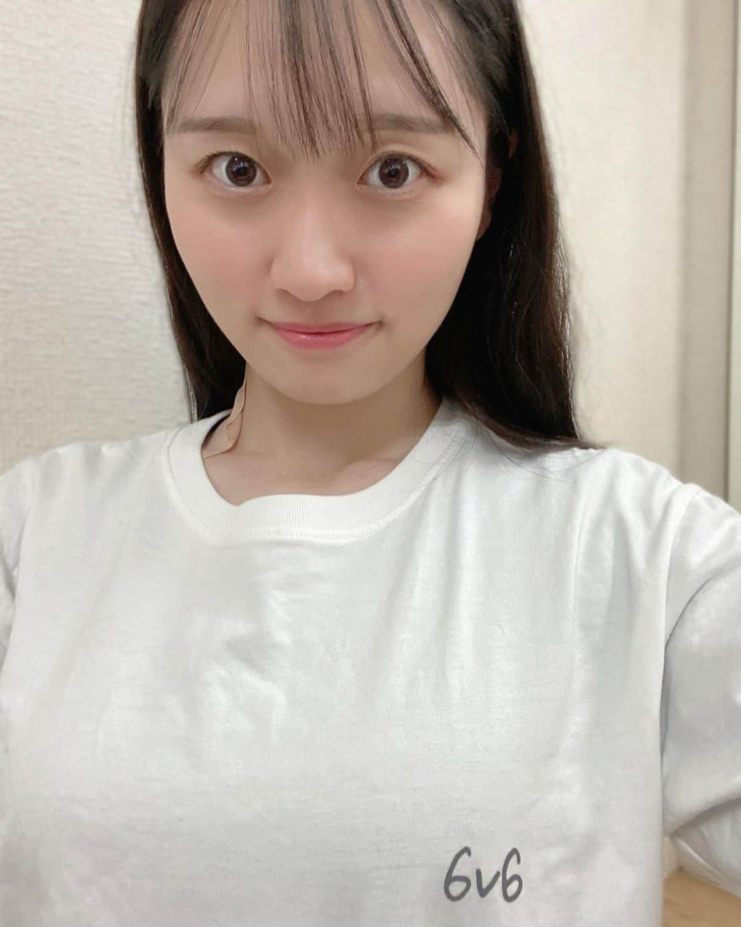 松浦景子のインスタグラム：「今日は特別な日😊㊗️  FCでしか話した事ないですが 実は私、SHINeeファン歴約12年です。  テミンくんが除隊！いうことで 居ても立っても居られず なにげに初めて公言しました！笑  完全体✨第二章嬉しい！私も頑張るぞー！  SHINee大好き❤️6v6  #TAEMINisback #TAEMINisback_DDAY  #TAEMIN #태민　 #shinee #6v6  #密かにコンサート1人で行きまくってる事は内緒な」