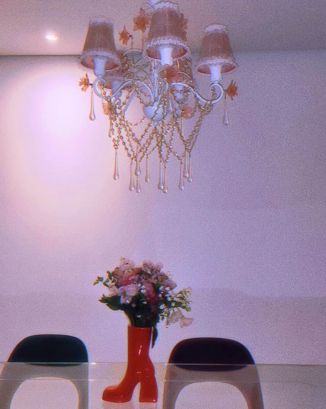ソンミのインスタグラム：「🌸🩷⚘️👠🎀」