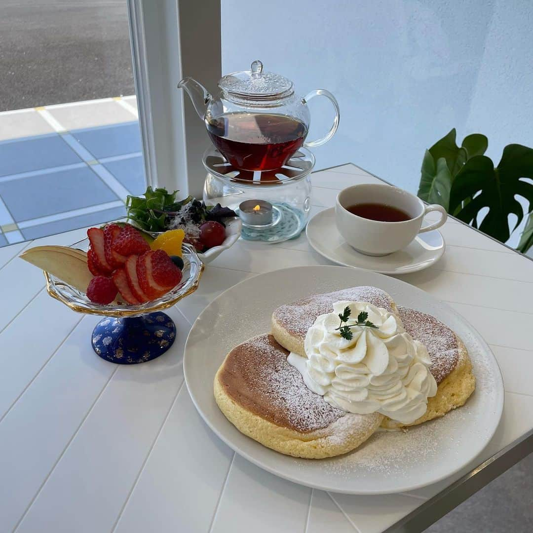 太田彩夏のインスタグラム：「・ 🥞🍃  #princessbranchepatissriekura #cafe  #プリンセスブランシュパティスリークラ  #岐阜モーニング #岐阜カフェ #カフェ巡り」