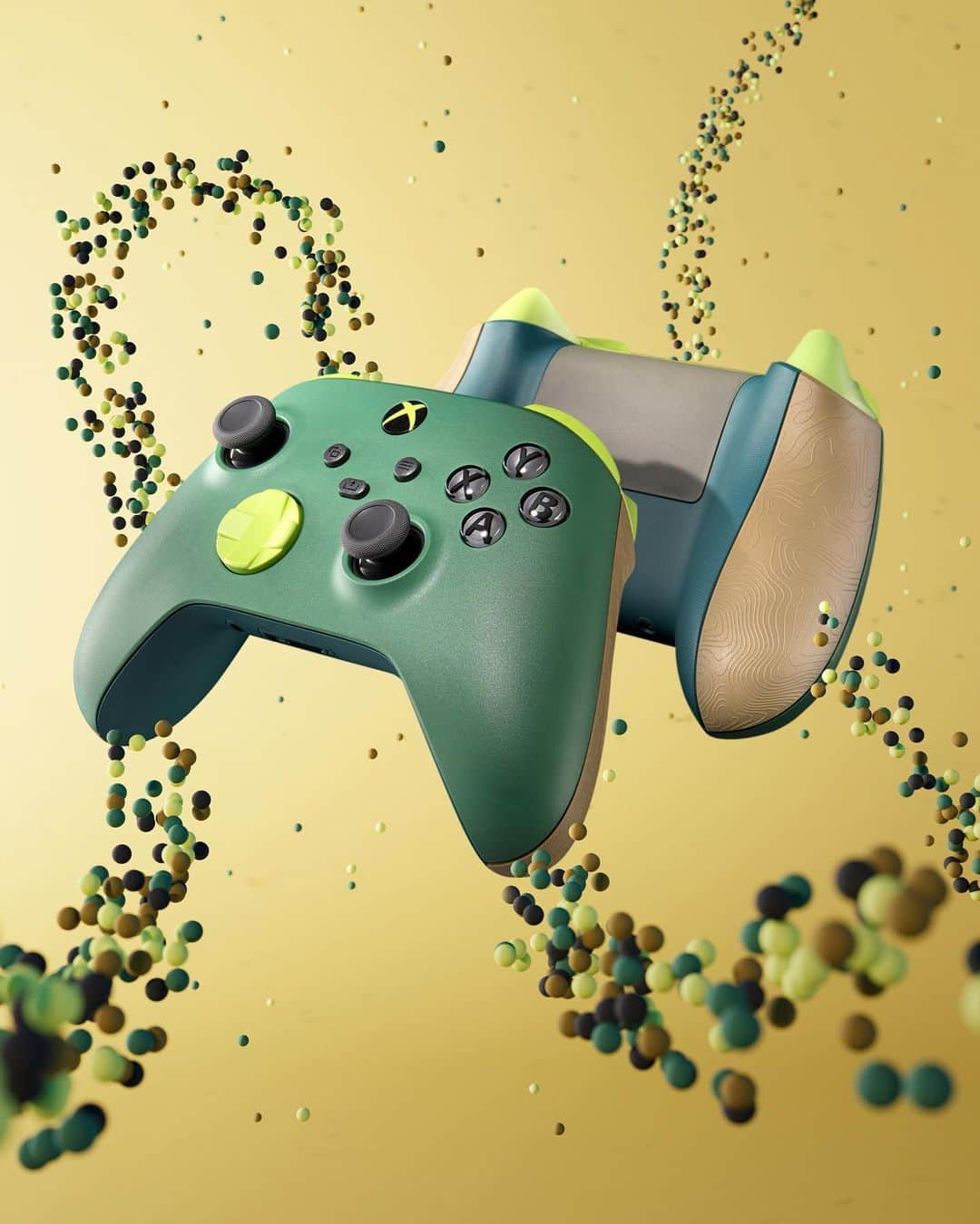 Xboxさんのインスタグラム写真 - (XboxInstagram)「The Remix Special Edition controller is here, made from recovered plastics and ⅓ constructed from regrind and reclaimed materials! Preorder today.」4月4日 23時08分 - xbox