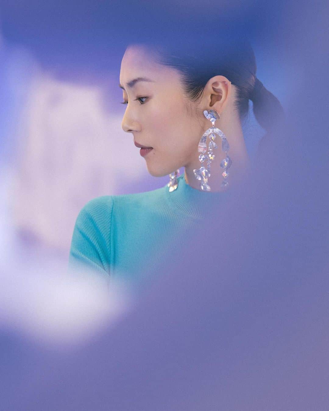 リウ・ウェンさんのインスタグラム写真 - (リウ・ウェンInstagram)「A magical day in Singapore with @toryburch! Thank you for a wonderful event that took us above the clouds 🌤️ #ToryBurchSingapore #Tmonogram」4月4日 23時22分 - liuwenlw